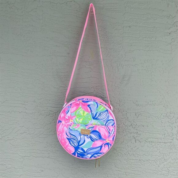 Lilly Pulitzer Tropical Print Havana Round Picnic Bag with Utensil Storage - Picture 2 of 9